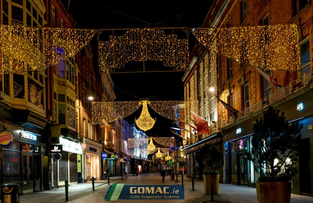 Christmas lighting using Catenary suspension system